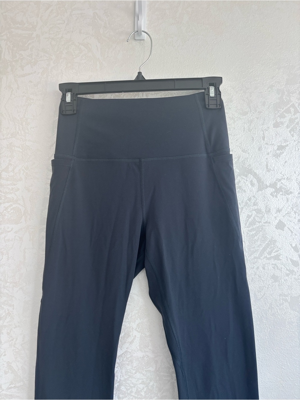 Bundle of 3 CRZ YOGA Butterluxe Workout Leggings Pockets 25'' - High Waisted S - Picture 7 of 10